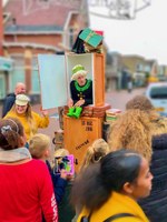 Straattheater: Koffers vol Betoveringen